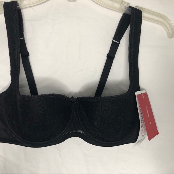 Black lacy bra, Rosme brand, brand new with tags - Picture 2 of 5